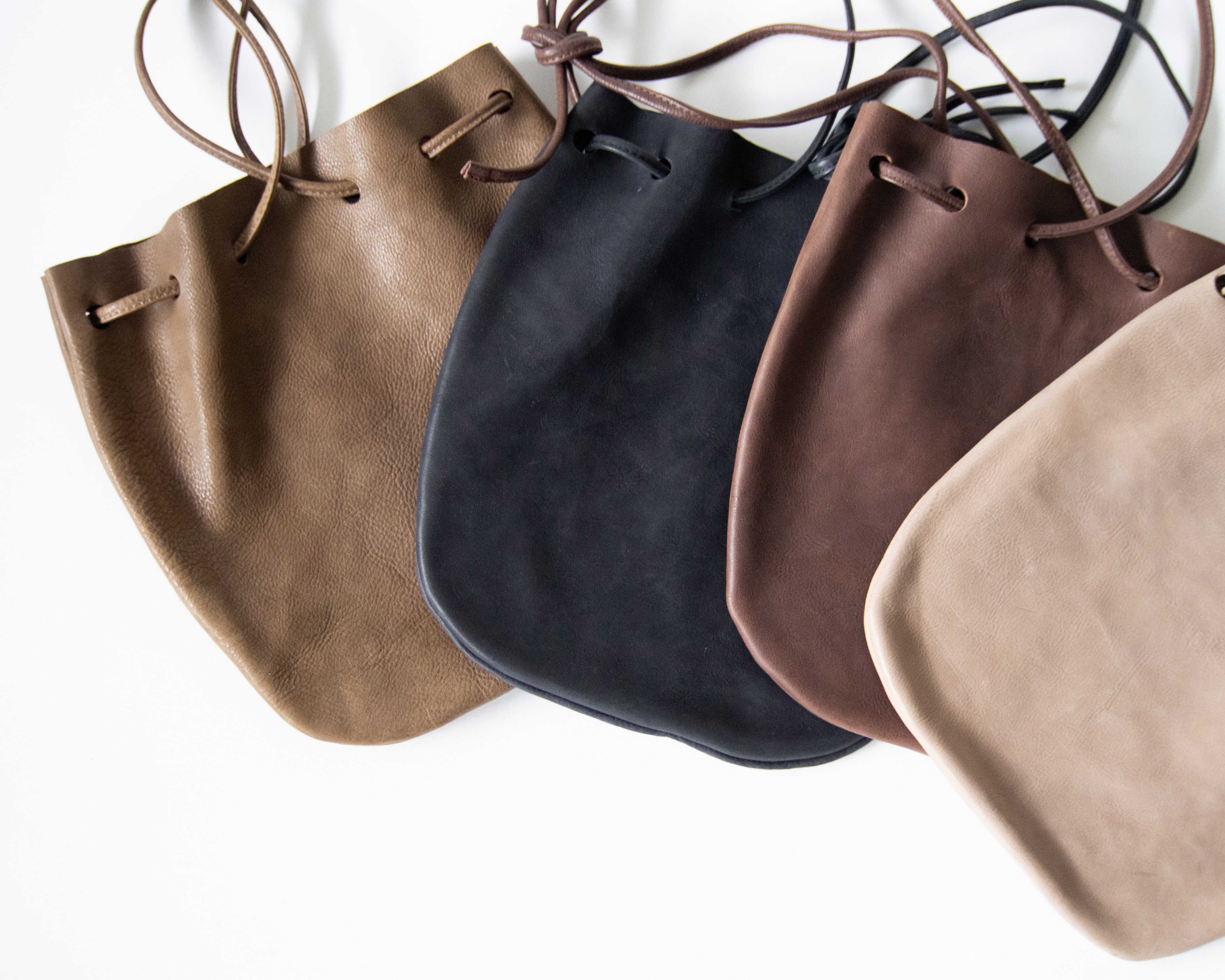Port ポート Lサイズ】レザー巾着バッグ TOSS 日本製 Made in japan